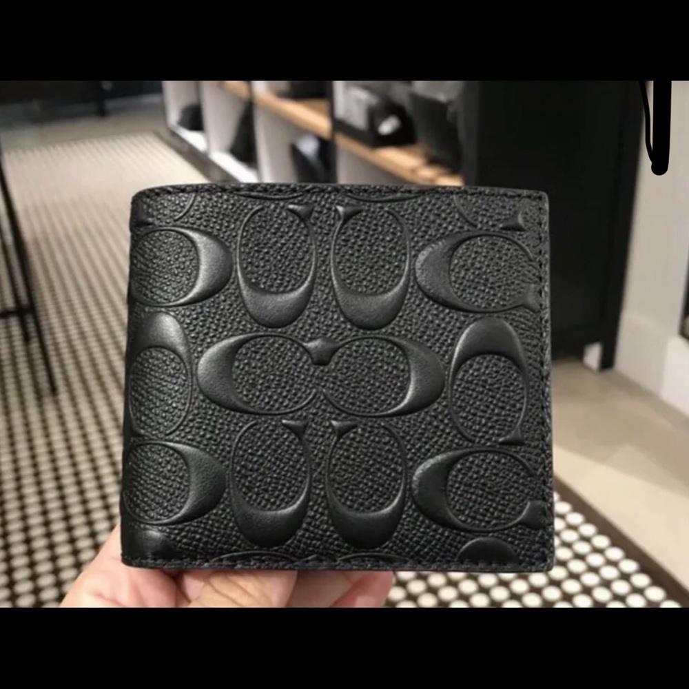 Coach men compact ID signature leather